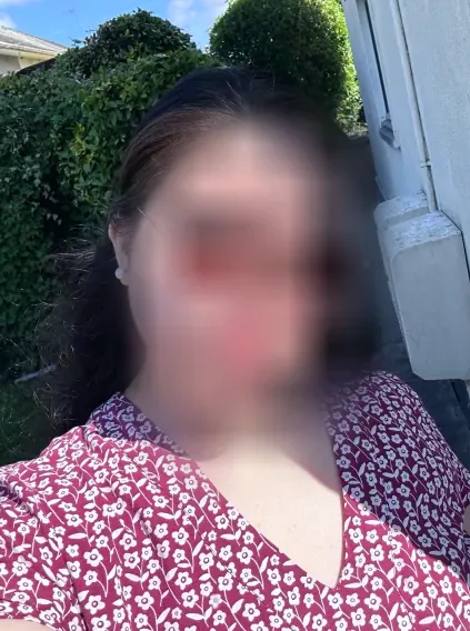 Merle, 28